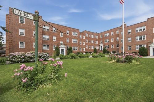 29-25 Lennon Ct, Boston, MA, 02127-4355 | Card Image