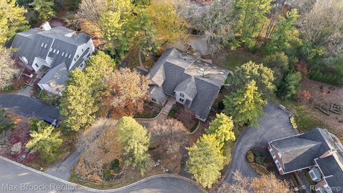 363 Sycamore Ct, Bloomfield Hills, MI, 48302-1173 | Card Image