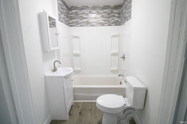118 W Third St, House other with 2 bedrooms, 1 bathrooms and null parking in Winchester IN | Image 14