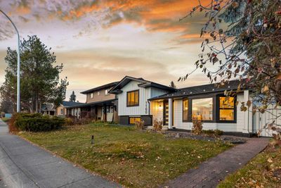 1160 Lake Twintree Dr Se, House other with 4 bedrooms, 3 bathrooms and 4 parking in Calgary AB | Image 3