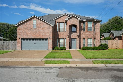 202 Augusta Dr, Portland, TX, 78374-4001 | Card Image