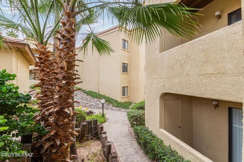 unit-207-5500 N Valley View Rd, Tucson, AZ, 85718-5361 | Card Image