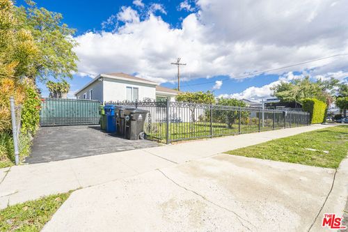 14177 Osborne St, Panorama City, CA, 91402-2638 | Card Image