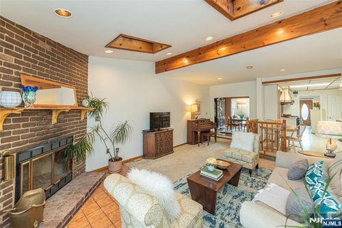 18 Ketner St, Bloomfield, NJ, 07003-4011 | Card Image