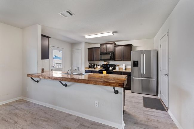 9A - 120 Farmer Cv, House other with 3 bedrooms, 3 bathrooms and 3 parking in Jarrell TX | Image 6