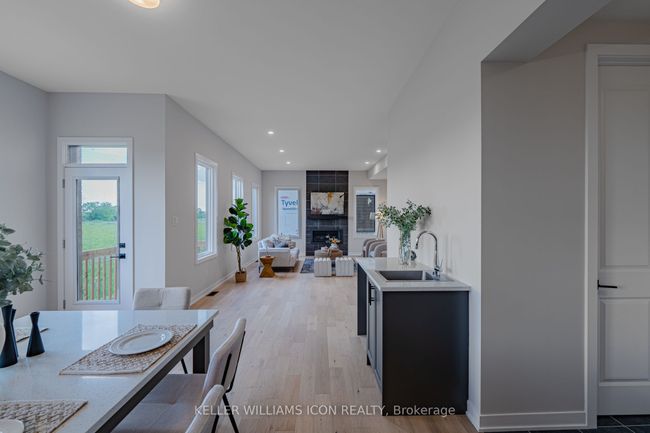 521 Elation Hts, House other with 7 bedrooms, 6 bathrooms and 2 parking in Nepean ON | Image 20