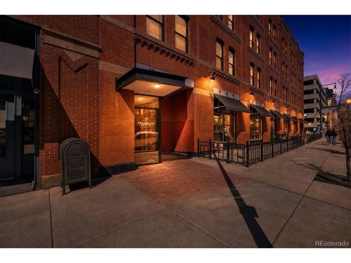 2d-1745 Wazee St, Denver, CO, 80202 | Card Image