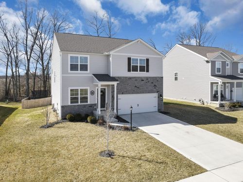 313 Creek View Dr, Commercial Point, OH, 43116-3519 | Card Image