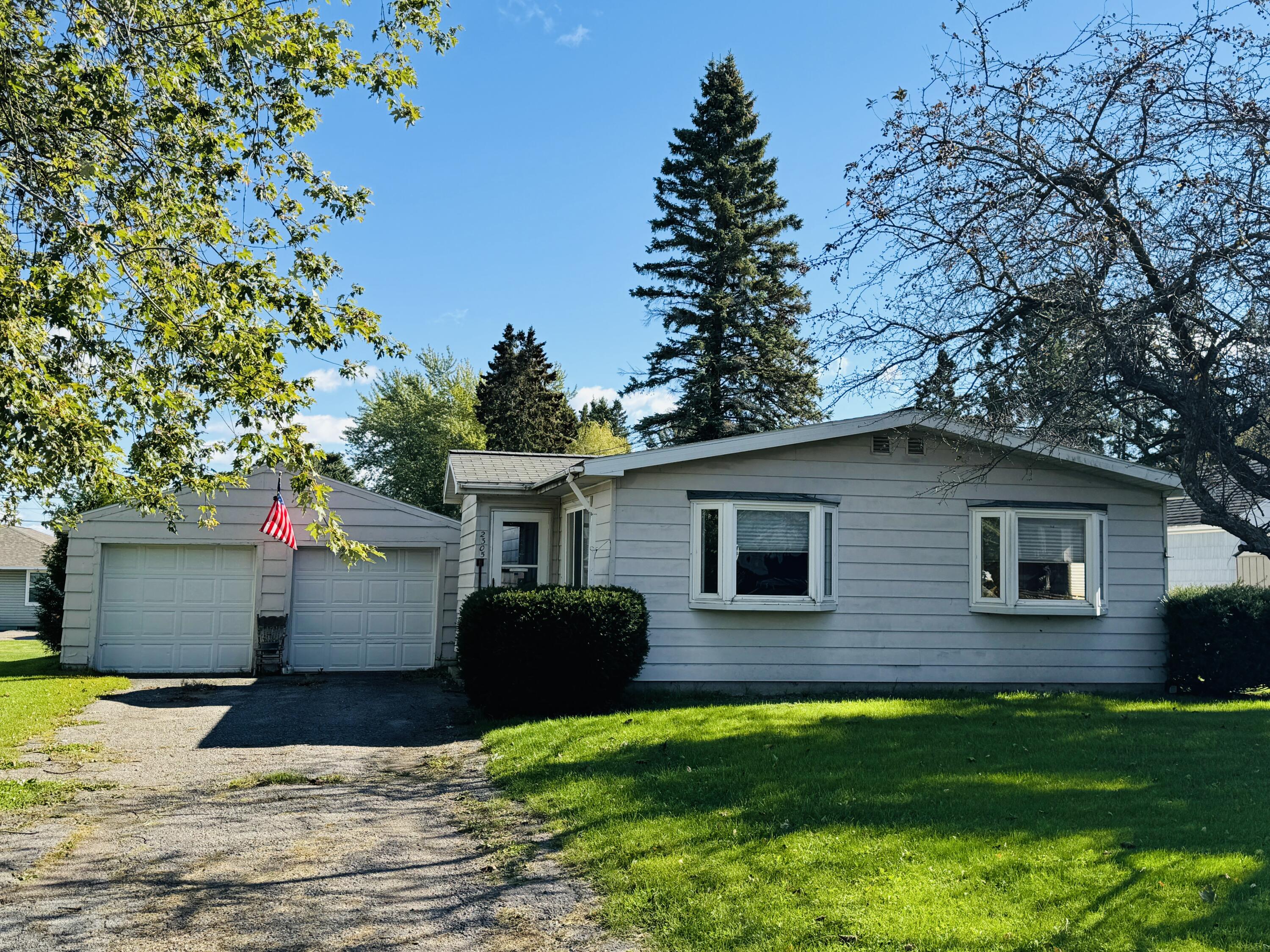 John St, Sault Sainte Marie, MI 49783