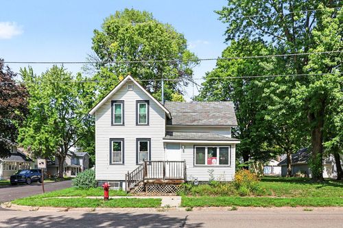 401 Oak Ave Se, Montgomery, MN, 56069-1642 | Card Image