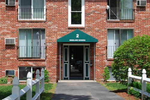 31-93 West St, Milford, NH, 03055-4861 | Card Image