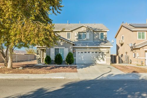 44035 Moccasin Place, Lancaster, CA, 93536 | Card Image