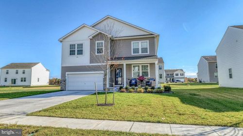 124 Malibu Dr, EGG HARBOR TOWNSHIP, NJ, 08234-3100 | Card Image