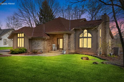 S79W19225 River Oaks Ct, Muskego, WI, 53150-8745 | Card Image