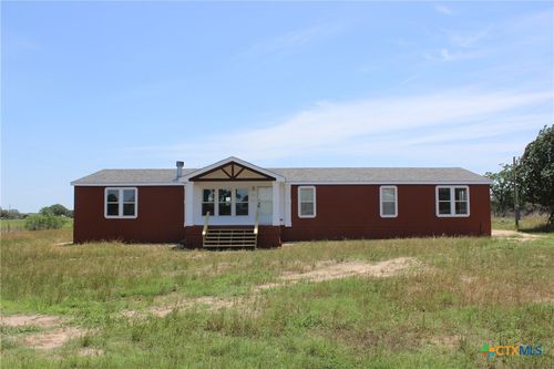 959 N Fm 108, Smiley, TX, 78159-5958 | Card Image