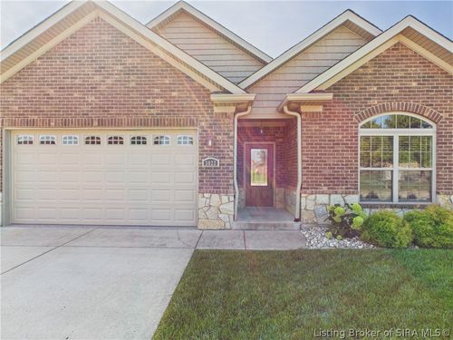 3022 Garden Villa Dr, Jeffersonville, IN, 47130-0004 | Card Image