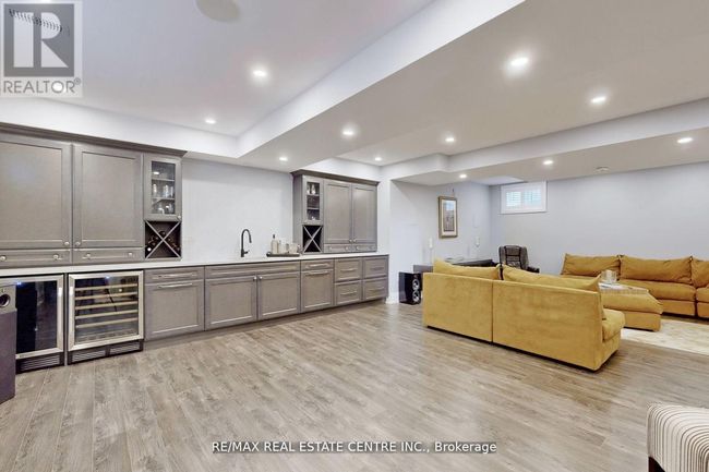 92 Holt Drive, House other with 3 bedrooms, 4 bathrooms and 5 parking in New Tecumseth (Alliston) ON | Image 27