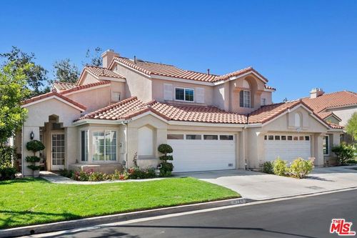 4724 Rhapsody Drive, Oak Park, CA, 91377 | Card Image