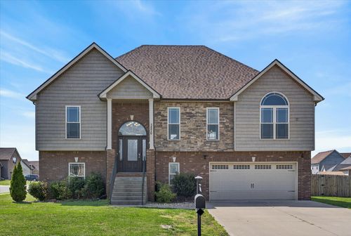 3876 Maliki Dr, Clarksville, TN, 37042-8693 | Card Image