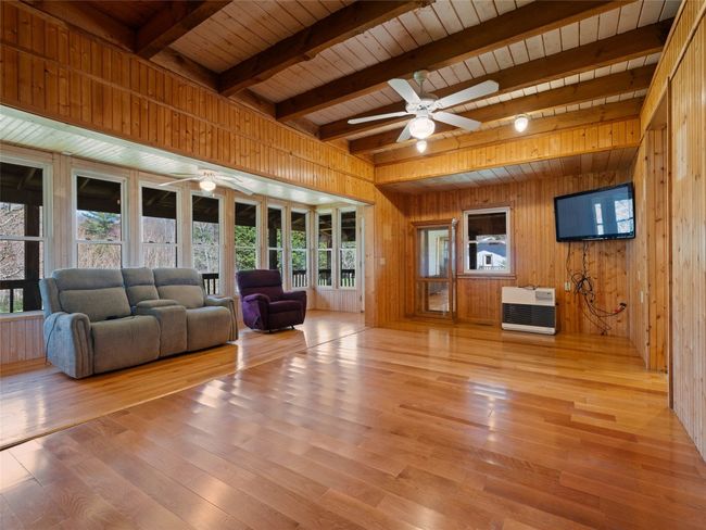 140 Hanging Dog Ln, House other with 5 bedrooms, 5 bathrooms and null parking in Lake Toxaway NC | Image 14