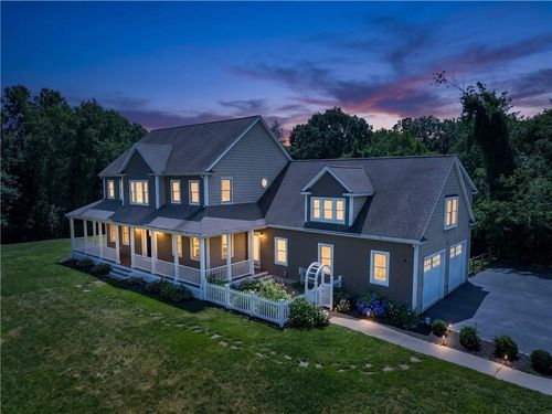 45 Pine Swamp Rd, Cumberland, RI, 02864-1001 | Card Image