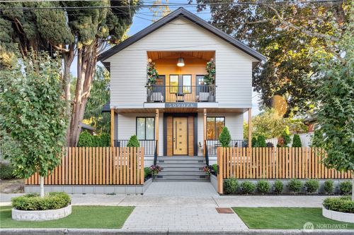 509 N 78th St, Seattle, WA, 98103-4705 | Card Image