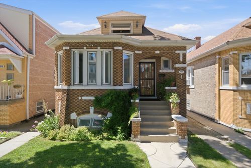 4846 S Tripp Avenue, Chicago, IL, 60632 | Card Image