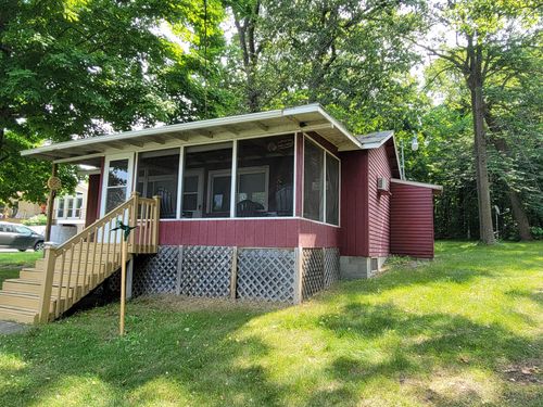 horseshoe-29501 Maplewood Road, Callaway, MN, 56521 | Card Image