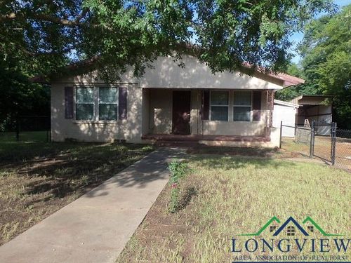 3302 Forrest St, Kilgore, TX, 75662-4608 | Card Image