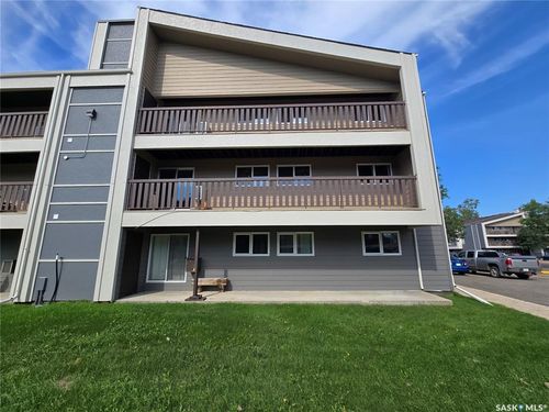 1320-425 115th Street E, Saskatoon, SK, S7N2E5 | Card Image