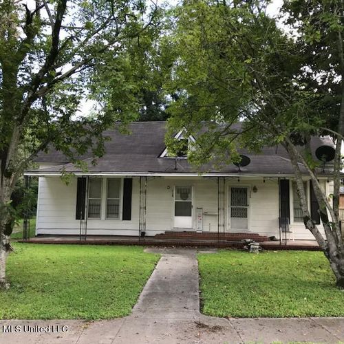 312 Hopson St, Lyon, MS, 38645-9609 | Card Image