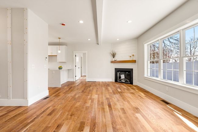 156 Beach Rd, House other with 4 bedrooms, 4 bathrooms and 4 parking in Salisbury MA | Image 12