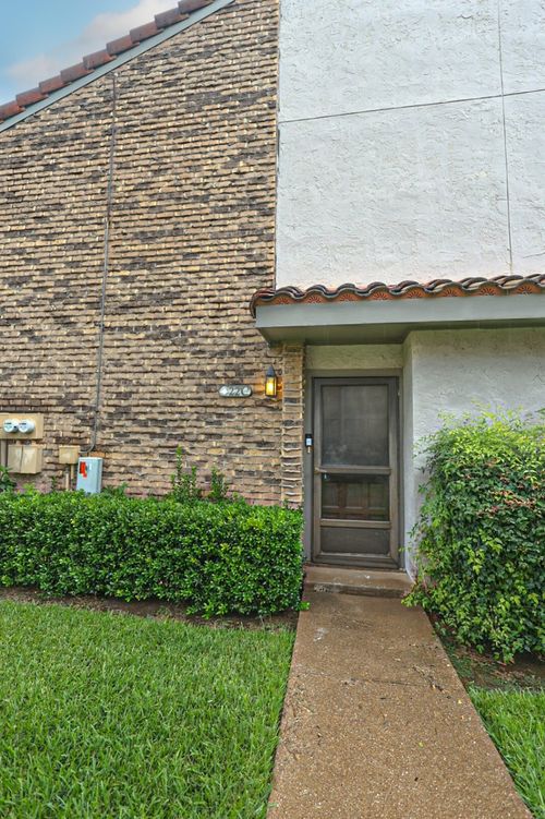 apt-22c-14800 Enterprise Dr, Farmers Branch, TX, 75234-3003 | Card Image