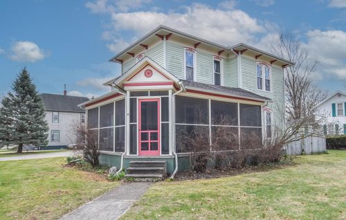 17 Pleasant St, Quincy, MI, 49082-1044 | Card Image