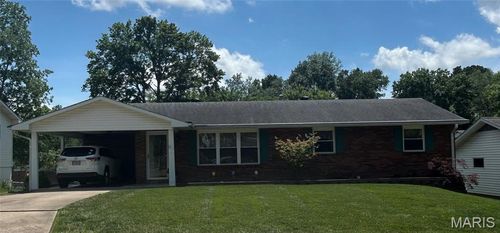 2415 Melrose Ave, Cape Girardeau, MO, 63701-2347 | Card Image