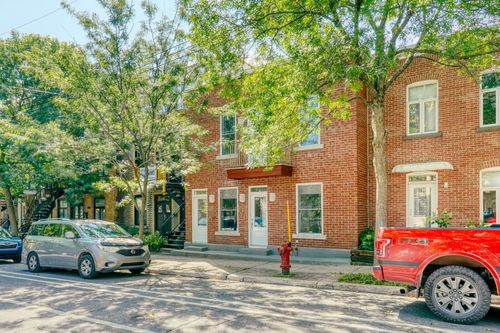 5226 Rue Garnier, Montréal, QC, H2J3T2 | Card Image