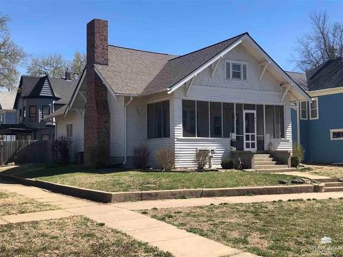 911 N Cedar St, Abilene, KS, 67410-2343 | Card Image
