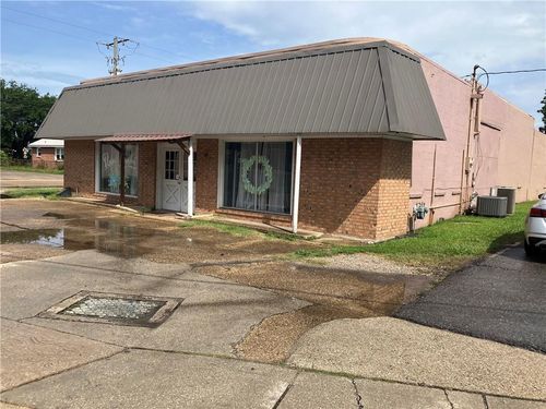 1940 W Main St, Lutcher, LA, 70071-5122 | Card Image