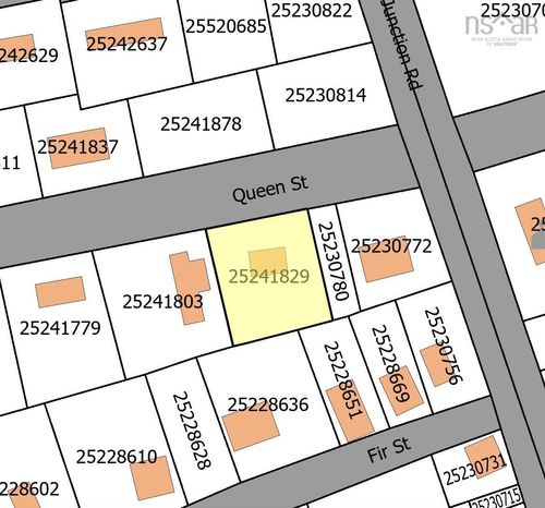 69 Queen St, Springhill, NS, B0M1X0 | Card Image