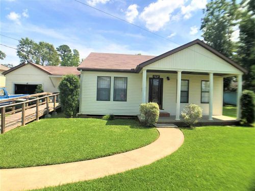 3812 30th St, Port Arthur, TX, 77642-3915 | Card Image
