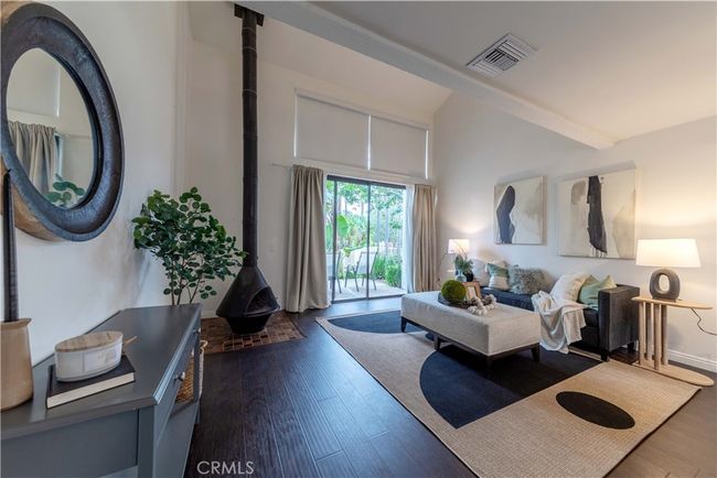 340 Maui Dr, Townhouse with 1 bedrooms, 1 bathrooms and 1 parking in Placentia CA | Image 6