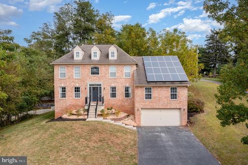 100 Bramblewood Ln, LEWISBERRY, PA, 17339-9535 | Card Image