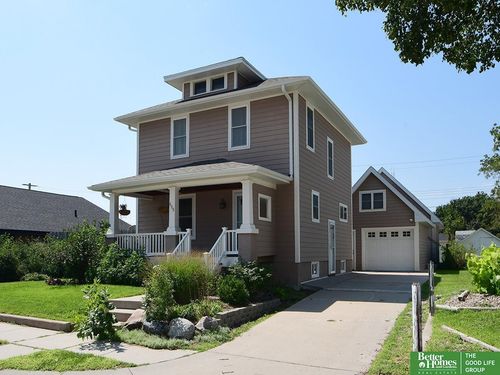 809 N Nebraska Avenue, York, NE, 68467 | Card Image