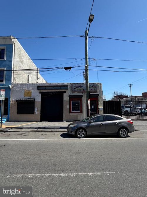 2801 N 5th St, Philadelphia, PA, 19133-2713 | Card Image