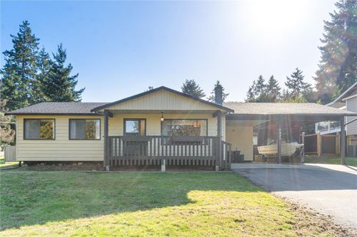 7431 Andrea Cres, Lantzville, BC, V0R2H0 | Card Image