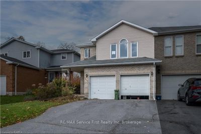 995 Waterbury Cres, House attached with 4 bedrooms, 3 bathrooms and 6 parking in Kingston ON | Image 2