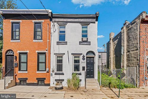 2431 W Seybert St, PHILADELPHIA, PA, 19121-4723 | Card Image
