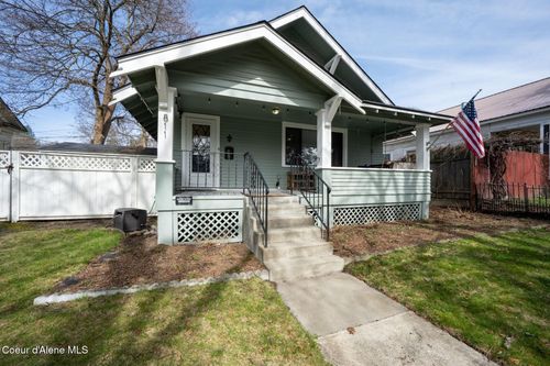 811 E Wallace Ave, Coeur D Alene, ID, 83814-4245 | Card Image