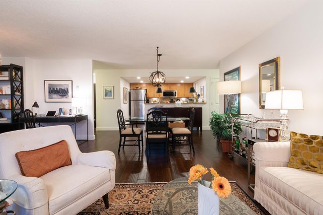 1204 - 288 Ungless Way, Condo with 2 bedrooms, 2 bathrooms and 2 parking in Port Moody BC | Image 6
