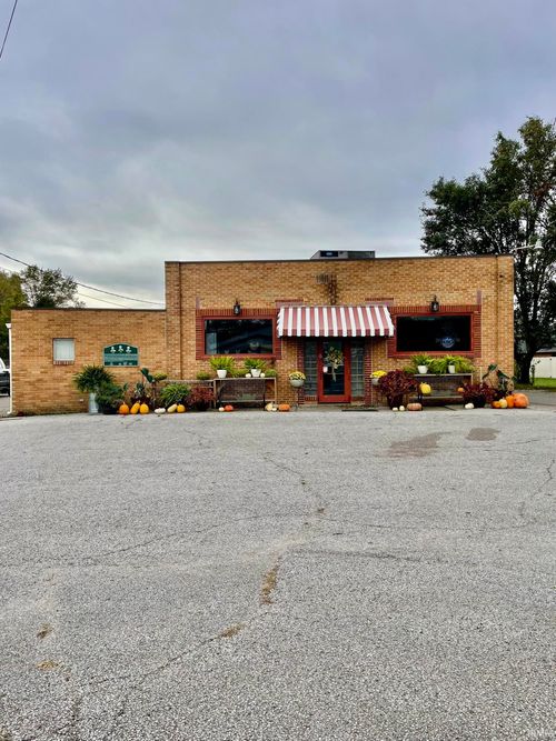 4970 W State Road 56, Jasper, IN, 47546-9121 | Card Image